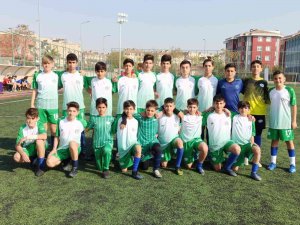 Dsi̇ Sporlu İkizler Maça Damga Vurdu