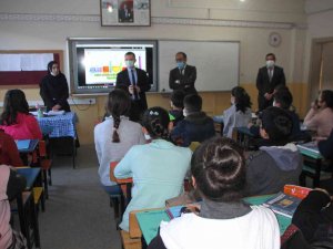 Kaymakam Demirer’den Öğrencilere Moral Ziyareti