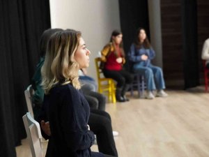 Altıeylül’de Tiyatro Eğitimleri Başladı