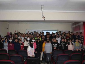 Bitlis’teki Öğrencilere ‘Çevre Ve Van Gölü Havzası’ Eğitimi