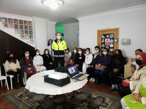 Mersin’de Trafik Eğitimleri Sürüyor