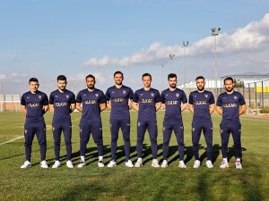 Bucaspor’da İmza Şov: 8 Futbolcunun Sözleşmeleri Yenilendi