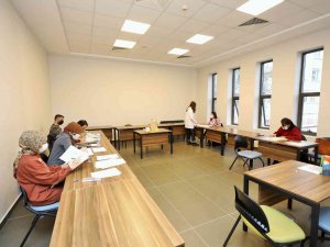 Şehitkamil’de Karakalem Resim Kursuna Yoğun İlgi