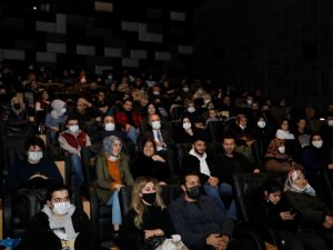 İ̇negöl Eren İle Duygulandı; “İ̇yi Ki Varsın Eren”