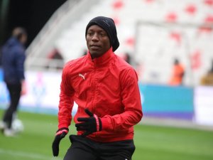 Max Gradel’in Babası Hayatını Kaybetti