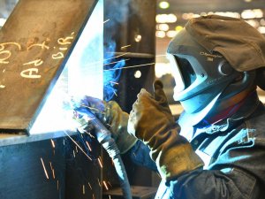 Karçel’den Tarihi Üretim Rekoru