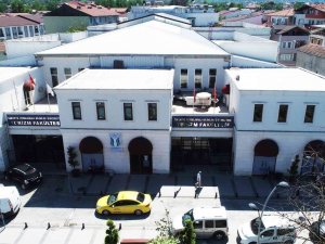 Subü Turizm İ̇şletmeciliği’ne Tam Akreditasyon