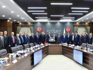 Matlı, “Bursa İş Dünyasının Taleplerini Bakan Nebati’ye İlettik”