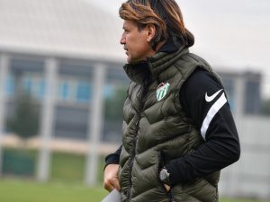 Bursaspor’da Adanaspor Maçı Hazırlıkları Tamamlandı - Yeşil-beyazlı Takım İ̇stanbul’a Hareket Edecek