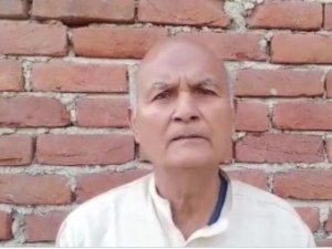 Hindistan’da 84 Yaşındaki Adam 12’nci Covid-19 Aşısını Yaptırırken Yakalandı