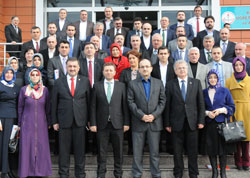 AK Parti Rize'nin Yeni Yönetimi İlk Toplantısını Yaptı