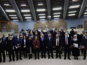 Dünyanın En Etkili Bilim İnsanları Listesine Giren Akademisyenlere Teşekkür Belgesi Verildi