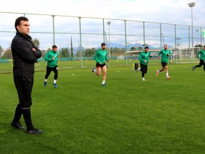 Sivas Belediyespor’un Antalya Kampı Sürüyor