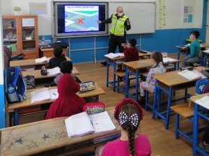 Jandarma Timleri Okul Okul Gezip Trafik Dersi Veriyorlar