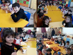 Hakkarili Miniklerden ’C Vitamini Şenliği’