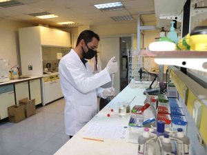İ̇leri Biyolojik Atıksu Arıtma Tesisi Laboratuvarı Günlük 81 Analiz Yapıyor