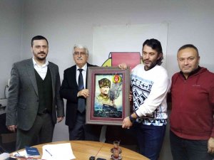 Bandırmaspor Başkanı Onur Göçmez: "Kupada Üç Büyüklerden Birini İsteriz"