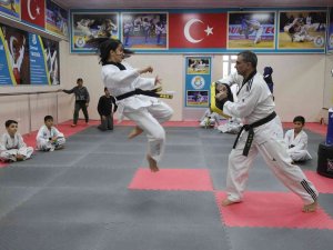 Haliliye’de Şampiyon Sporcular Yetişiyor