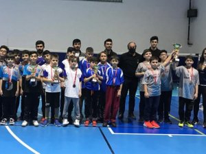 Hisarcık Takımları İl Badminton Turnuvasından 2 Madalya İle Döndü