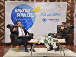 Tuzla Belediye Başkanı Yazıcı Gençlerle Bir Araya Geldi