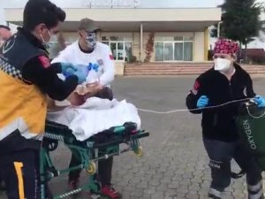 Kereste Makinesinin Kopan Pervanesi Boynunu Kesen Şahıs Ağır Yaralandı