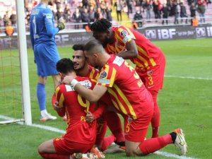 Spor Toto Süper Lig: Kayserispor: 1 - Altay: 0 (İ̇lk Yarı)
