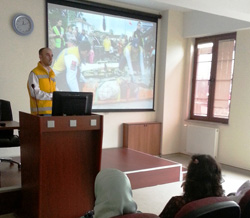 RTEÜ'de Dünya Paramedik Günü Konferansı Düzenlendi