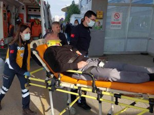 Kendini Asan Emekli Memuru Komşuları Ölümden Kurtardı