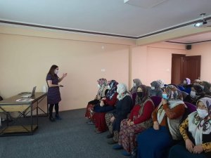 "Covid 19 Salgın Yönetimi Ve Evdeki Hasta İ̇zlenimi" Semineri