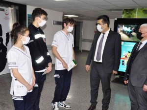 Gümüş’ten Geleceğin Sağlıkçılarına Ziyaret