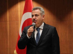Vali Elban, Gazetecilerle Buluştu