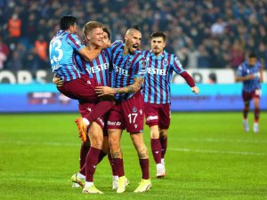 Andreas Cornelius Trabzonspor’da Kendini Buldu
