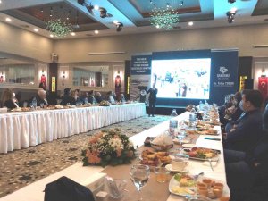 Bandırma Belediye Başkanı Tosun, Gazeteciler Gününü Kutladı