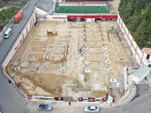 İ̇ncirli Semt Pazarında Hummalı Çalışma