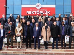 Rektör Elmacı Gazetecilerle Bir Araya Geldi