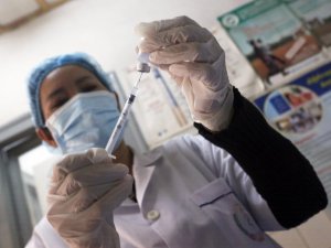 Çin, Bir Kenti Daha Karantinaya Aldı