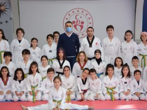 90 Sporcunun Kuşağı Renk Değiştirdi