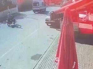 Eşini Doğuma Götüren Ambulansı Takip Ederken Kaza Yapan Babadan Acı Haber Geldi