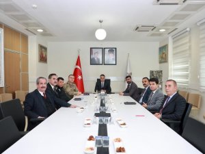 Bitlis’te ‘Sokak Hayvanları’ Konulu Toplantı