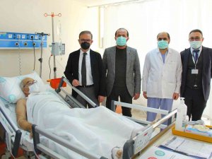 Aynı Anda İki Hastaya Böbrek Nakli Yapıldı