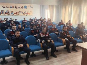Dinar’da ‘Aile İ̇çi Ve Kadına Yönelik Şiddetle Mücadele’ Semineri