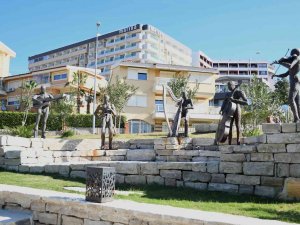 Kuşadası, Daha Yeşil Bir Kent Olma Yolunda Hızla İlerliyor
