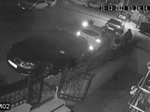 Ataşehir’de Motosiklet Hırsızlığı Kamerada