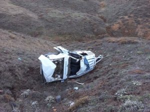 10 Takla Attığı Kazada Ölümden Dönen Sürücü Sorumlulardan Şikayetçi Oldu