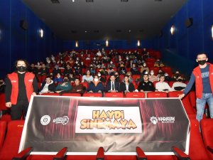 Başkan Kılca, Öğrencilerle “Kesişme; İ̇yi Ki Varsın Eren” Filmini İzledi