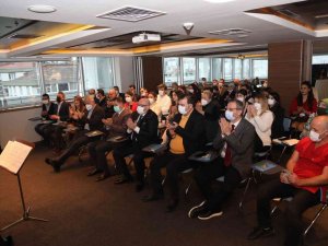 Özcan: “Enerji Sorunu Evrensel Bir Problem”