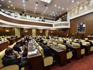 Chp Ve İ̇yi̇ Parti’den Başkan Oğuz’a “Kahramanazan Halk Ekmek” Övgüsü