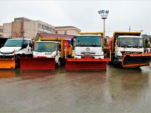 Maltepe’de Ekipler Karla Mücadeleye Hazır