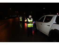 Karabük’te Polisten Alkol Uygulaması