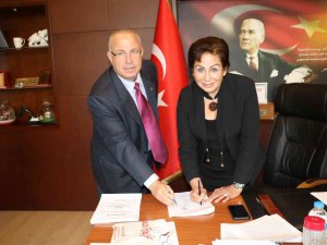 Söke Belediyesi İle Belediye-i̇ş Arasında Toplu Sözleşme İmzalandı